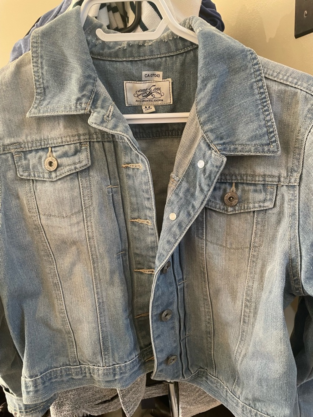 Like New - Size Medium One 5 One Light Blue Crop Denim Jean Jacket